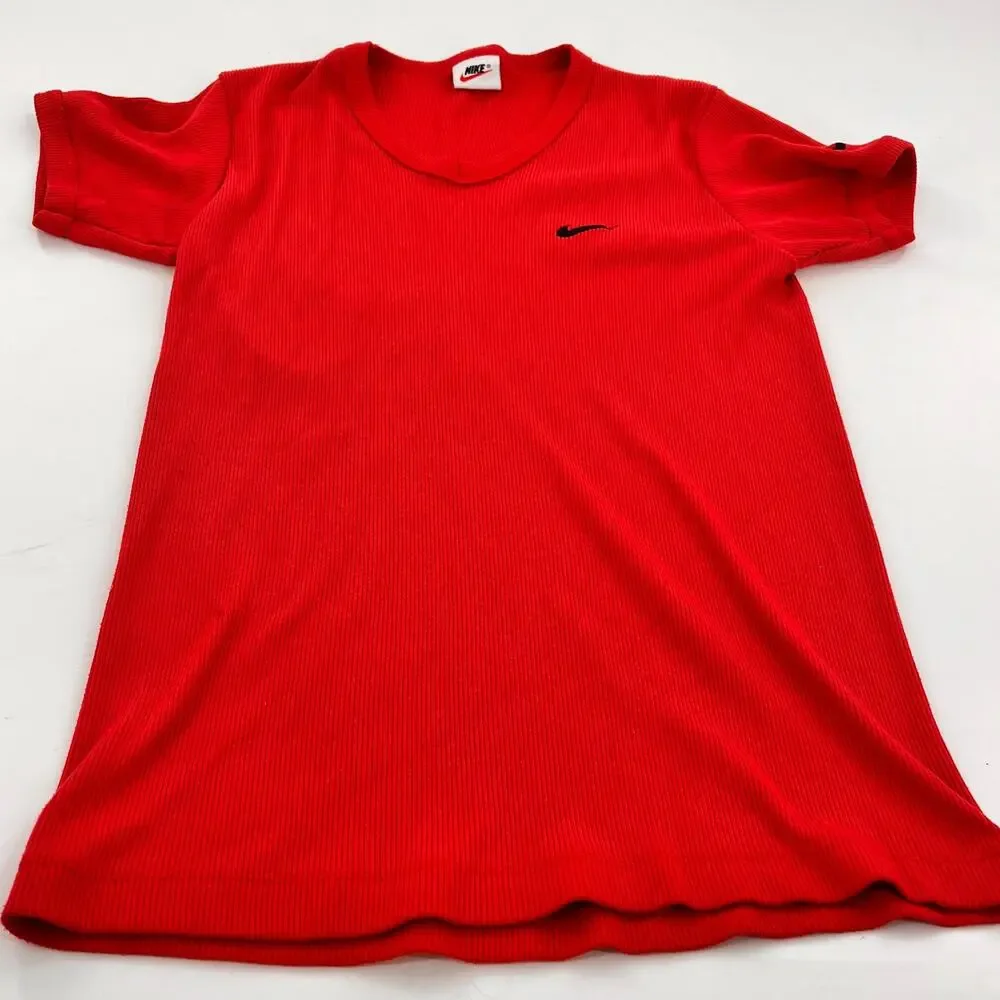 Vintage women's NIKE ribbed v- neck fitted short sleeve baby tee red black Med